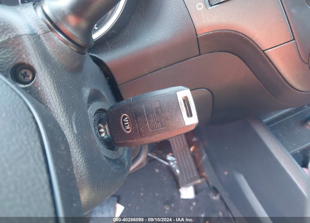 2016 KIA FORTE LX VIN: KNAFK4A67G5589198