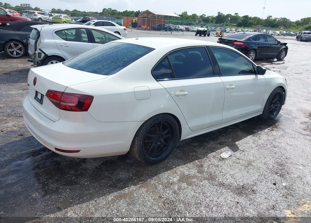 2017 VOLKSWAGEN JETTA 1.4T S VIN: 3VW167AJ6HM330329
