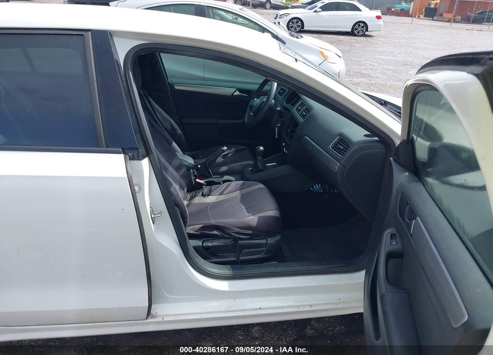2017 VOLKSWAGEN JETTA 1.4T S VIN: 3VW167AJ6HM330329