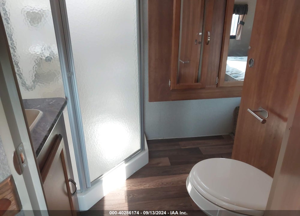 2017 KEYSTONE OTHER VIN: 4YDF27829H3105100
