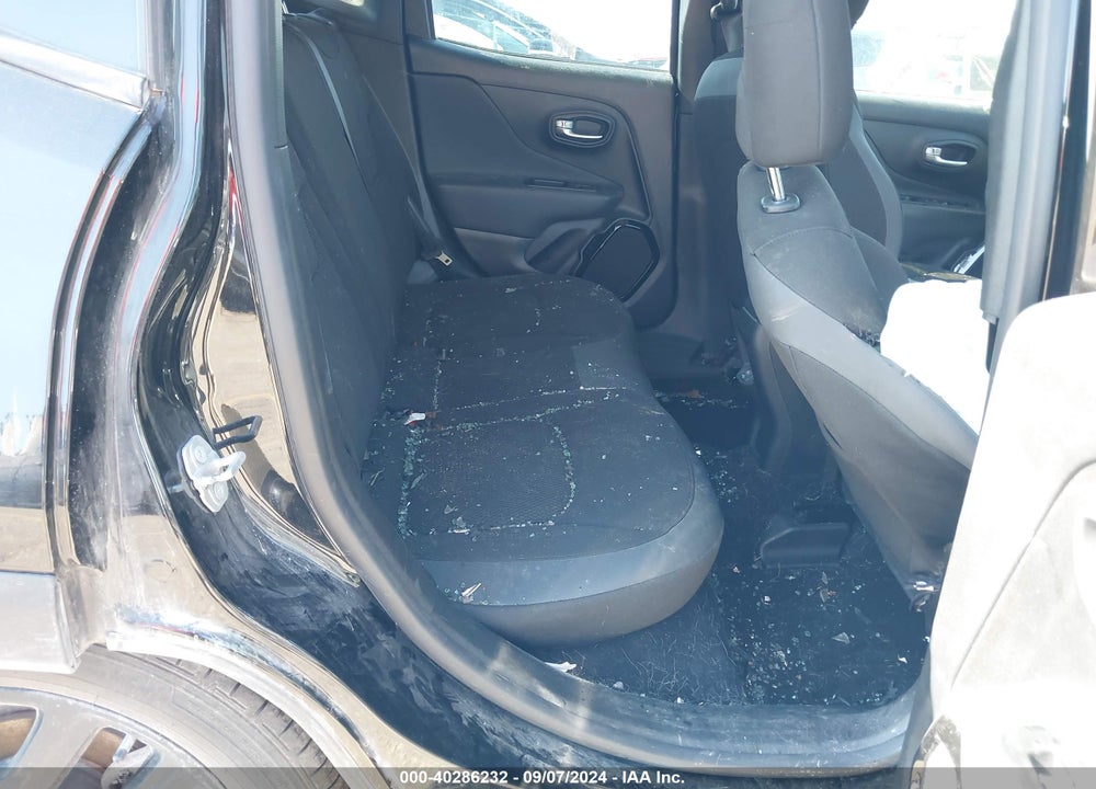 2018 JEEP RENEGADE ALTITUDE FWD VIN: ZACCJABB8JPJ65138