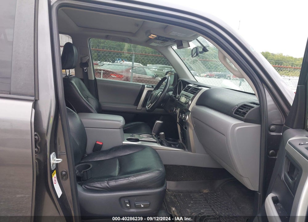 2011 TOYOTA 4RUNNER SR5 V6 VIN: JTEBU5JR4B5037285