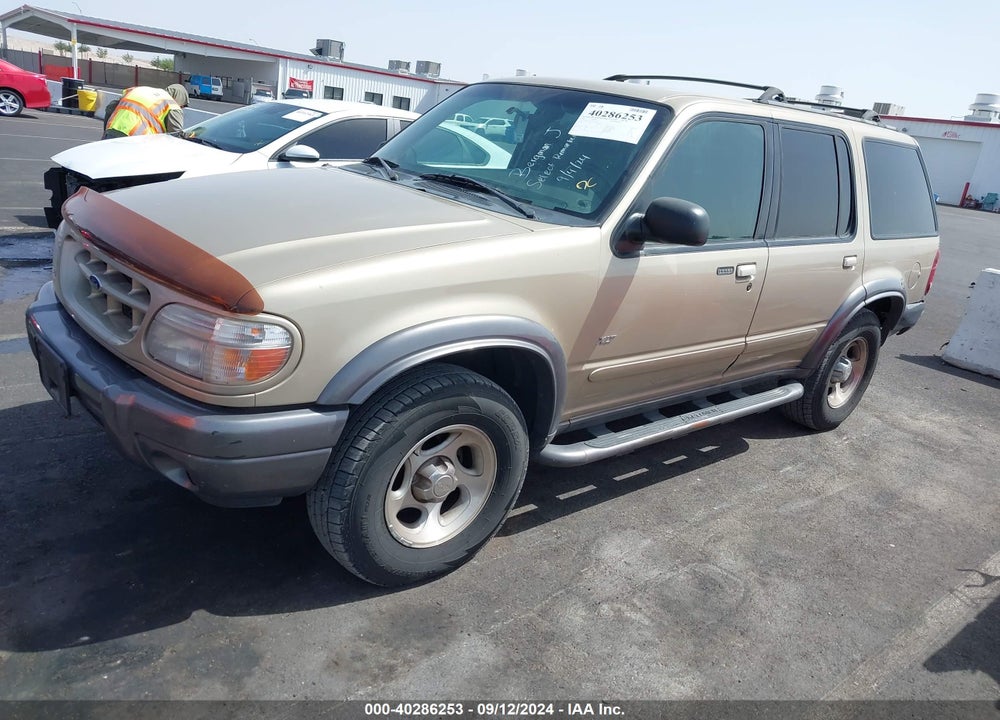 2001 FORD EXPLORER XLT VIN: 1FMZU73E31ZA10817