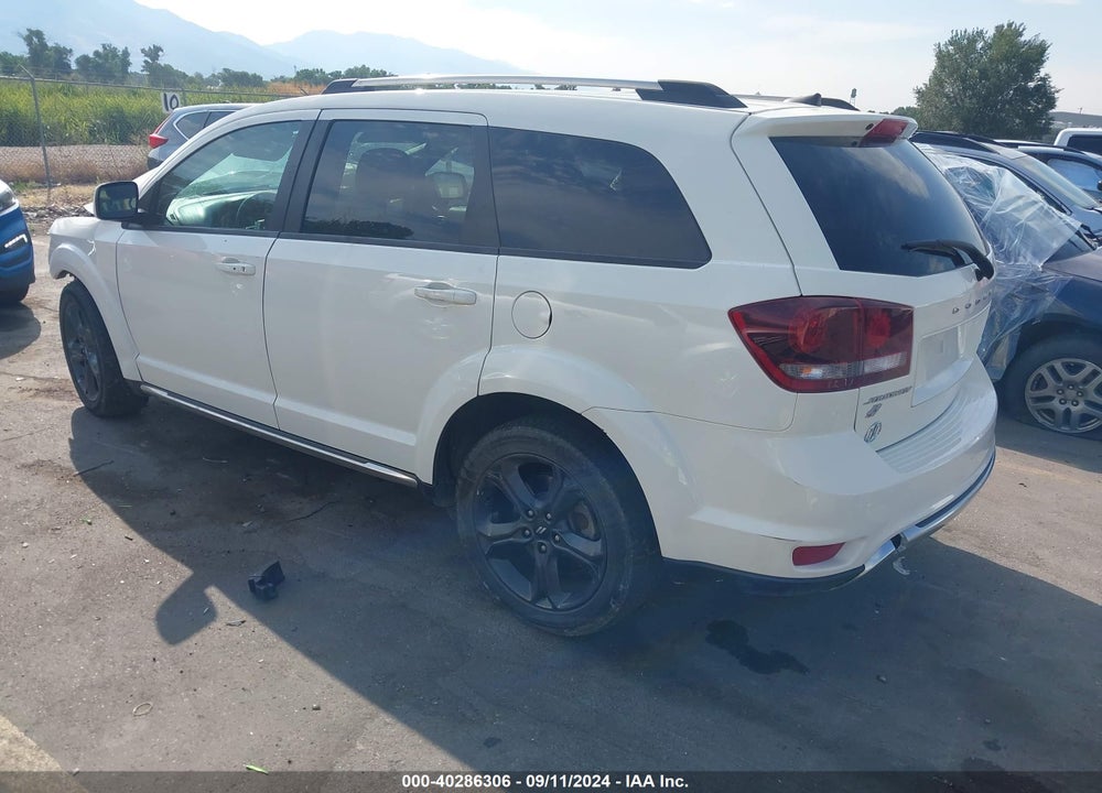 2018 DODGE JOURNEY CROSSROAD AWD VIN: 3C4PDDGG7JT430349