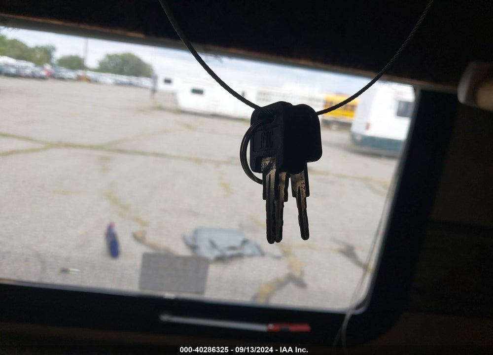 2009 KEYSTONE OTHER VIN: 4YDF27S229V505014