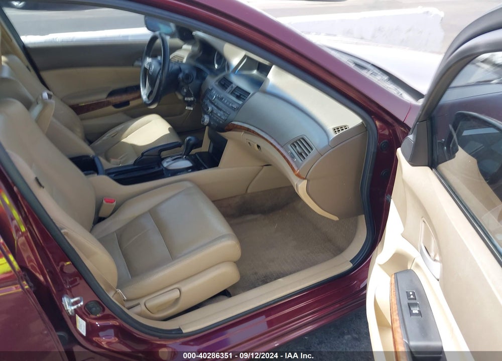 2010 HONDA ACCORD 2.4 EX-L VIN: 1HGCP2F87AA001516