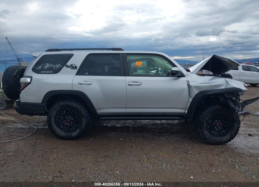 2019 TOYOTA 4RUNNER TRD OFF ROAD VIN: JTEBU5JR0K5655865