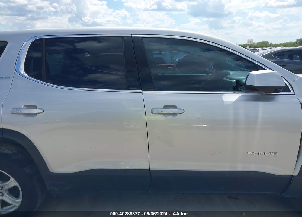 2018 GMC ACADIA SLE-1 VIN: 1GKKNKLA4JZ125711