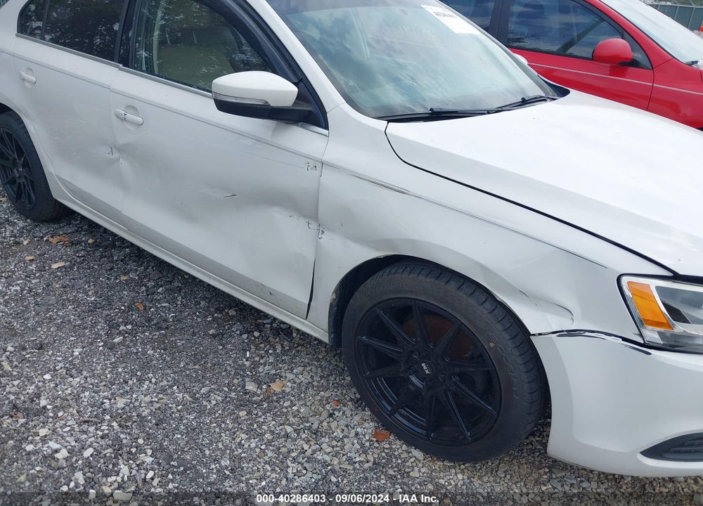 2013 VOLKSWAGEN JETTA SE VIN: 3VWDX7AJ3DM371747