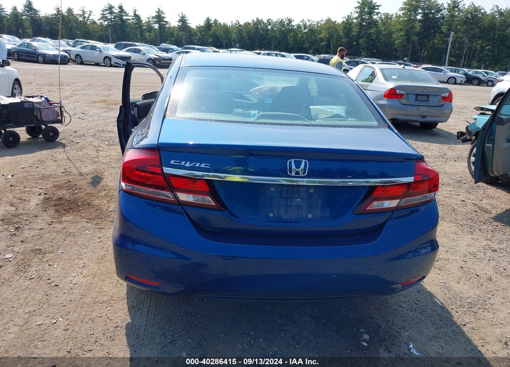 2015 HONDA CIVIC LX VIN: 2HGFB2E56FH507785