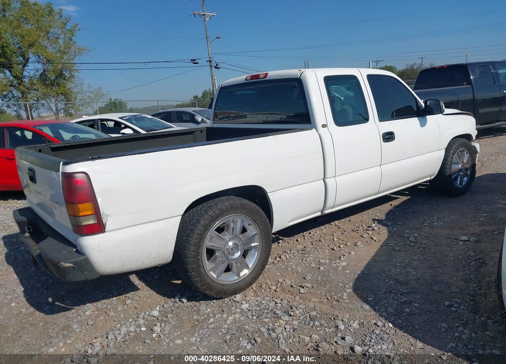 1999 CHEVROLET SILVERADO 1500 VIN: 1GCEC19W3XZ133061