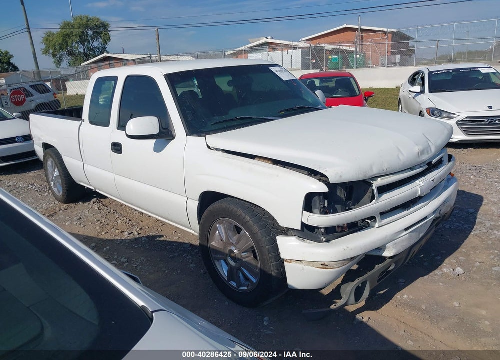 1999 CHEVROLET SILVERADO 1500 VIN: 1GCEC19W3XZ133061