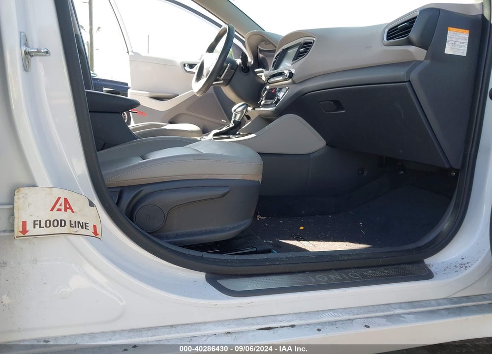 2019 HYUNDAI IONIQ HYBRID LIMITED VIN: KMHC05LC7KU137038