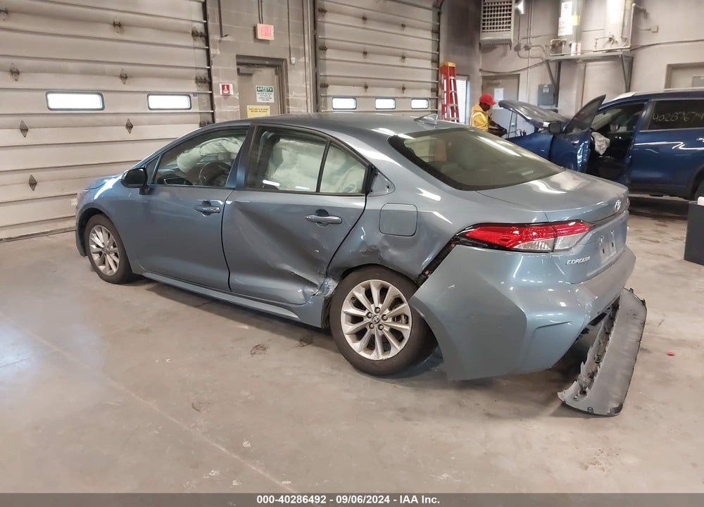 2022 TOYOTA COROLLA LE VIN: JTDVPMAE4N3018008