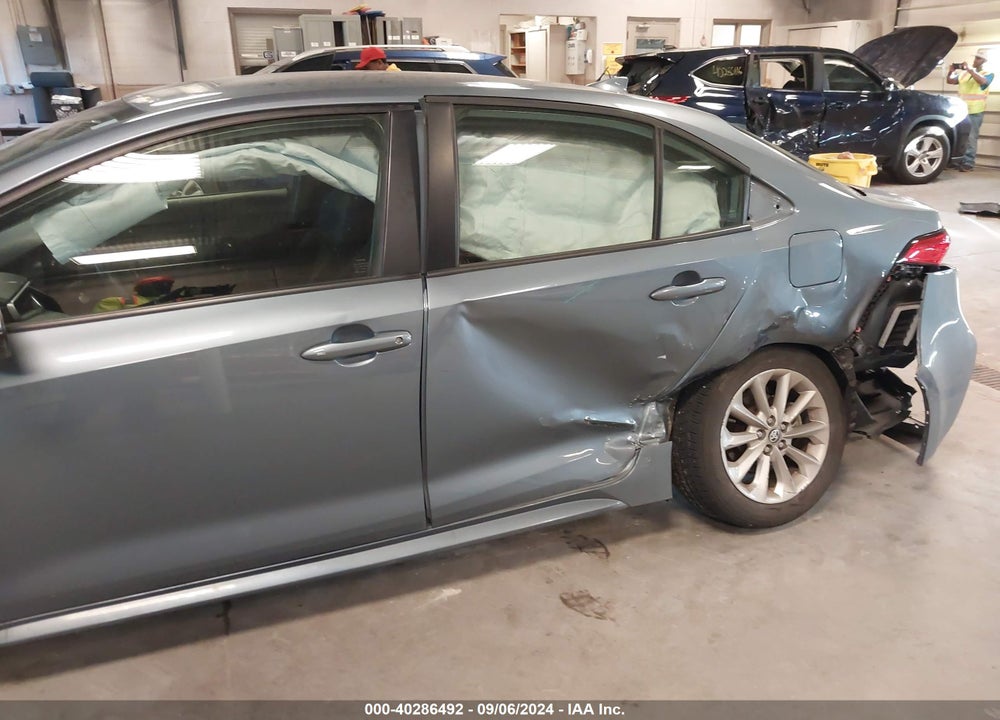 2022 TOYOTA COROLLA LE VIN: JTDVPMAE4N3018008