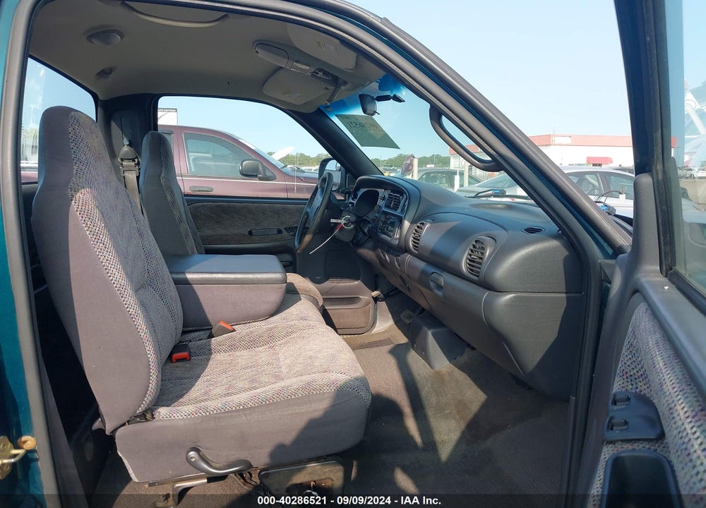 1999 DODGE RAM 1500 ST VIN: 1B7HC16Y7XS150666
