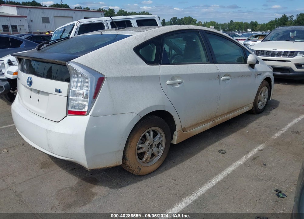 2011 TOYOTA PRIUS TWO VIN: JTDKN3DU0B5362490