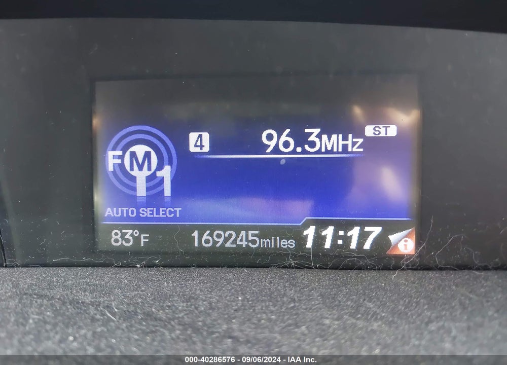2015 HONDA CIVIC LX VIN: 19XFB2F51FE046097