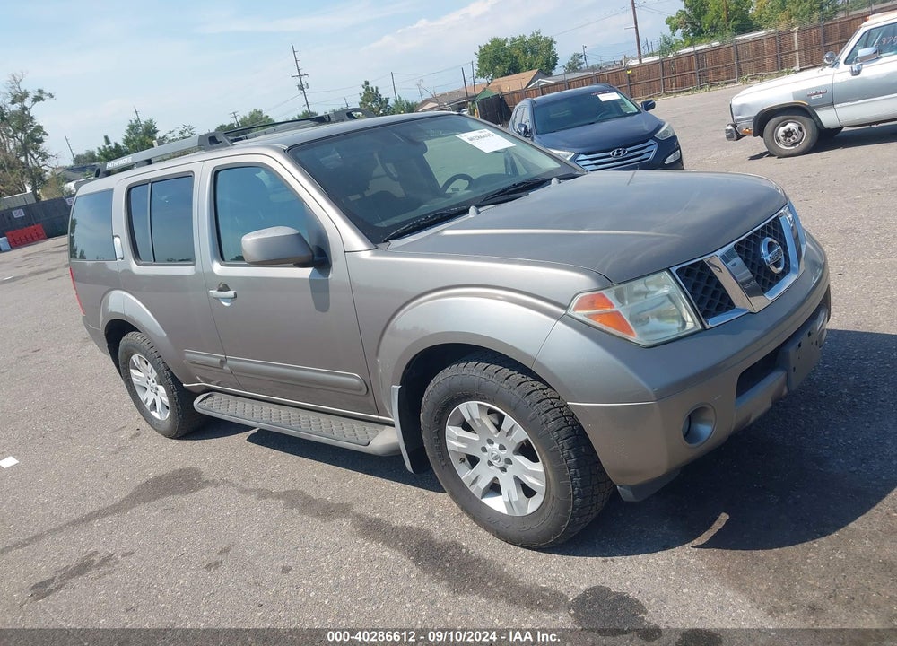 2006 NISSAN PATHFINDER SE VIN: 5N1AR18U86C609847