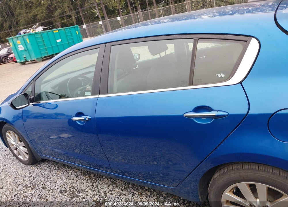 2015 KIA FORTE EX VIN: KNAFX5A84F5303685