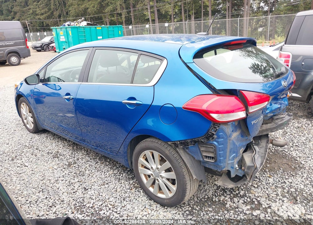 2015 KIA FORTE EX VIN: KNAFX5A84F5303685