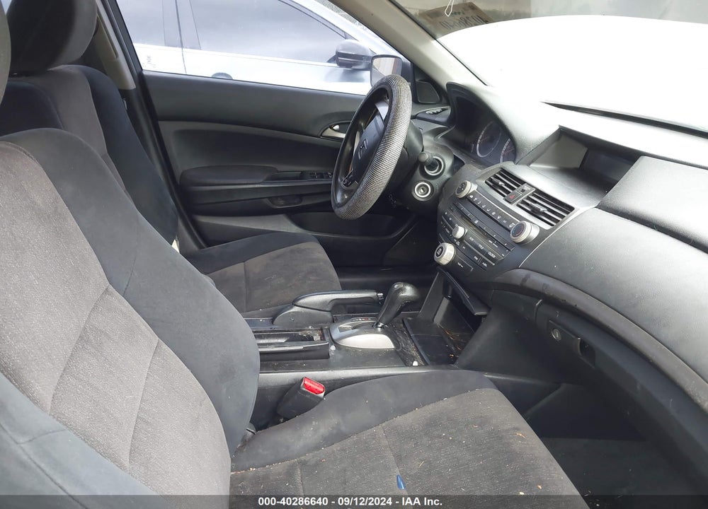 2009 HONDA ACCORD 2.4 LX-P VIN: 1HGCP26409A189319