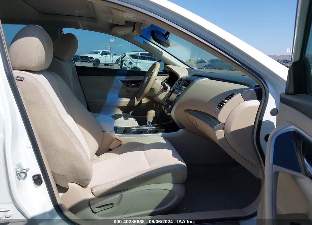 2013 NISSAN ALTIMA 2.5 SV VIN: 1N4AL3AP3DN465010