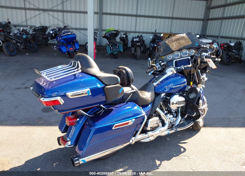 2015 HARLEY-DAVIDSON FLHTK ULTRA LIMITED VIN: 1HD1KEL18FB641313