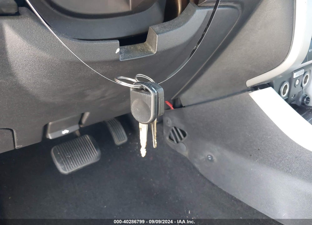 2008 FORD FOCUS VIN: 1FAHP35N88W192187
