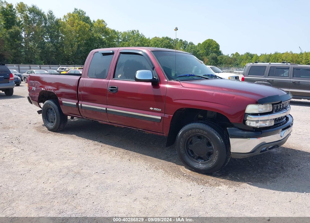 2002 CHEVROLET SILVERADO 1500 LS VIN: 2GCEK19T221342415