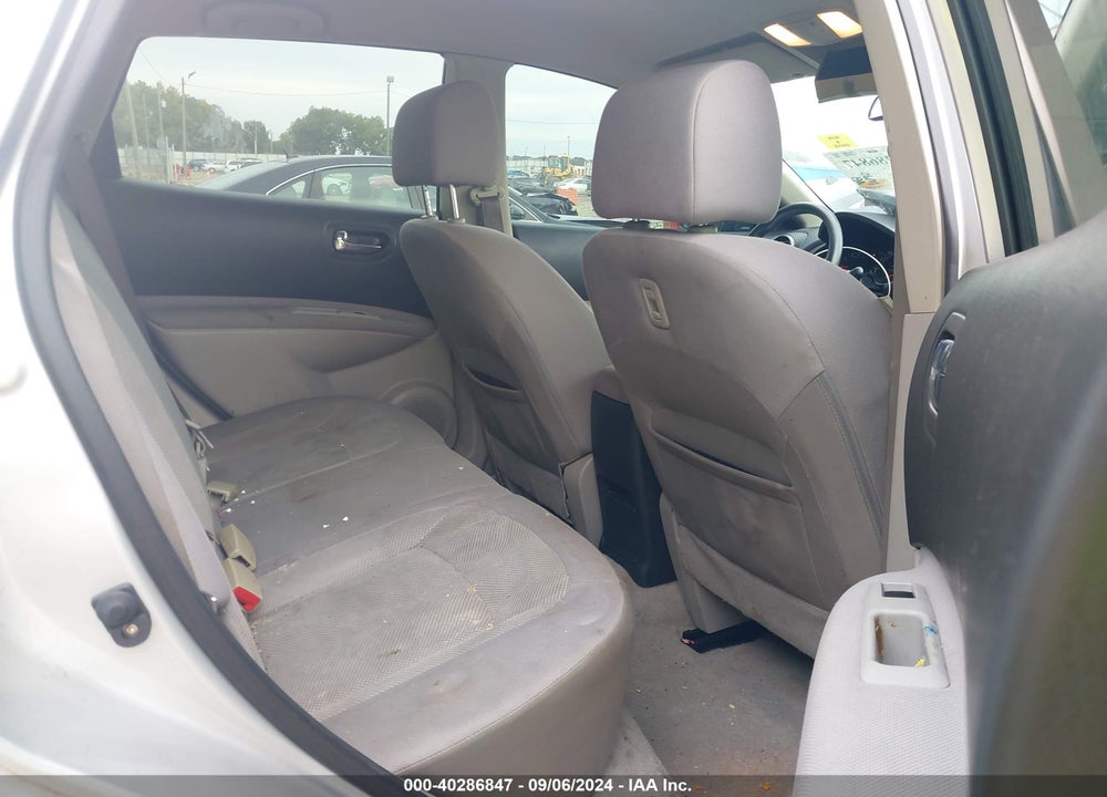 2013 NISSAN ROGUE S VIN: JN8AS5MT0DW539886