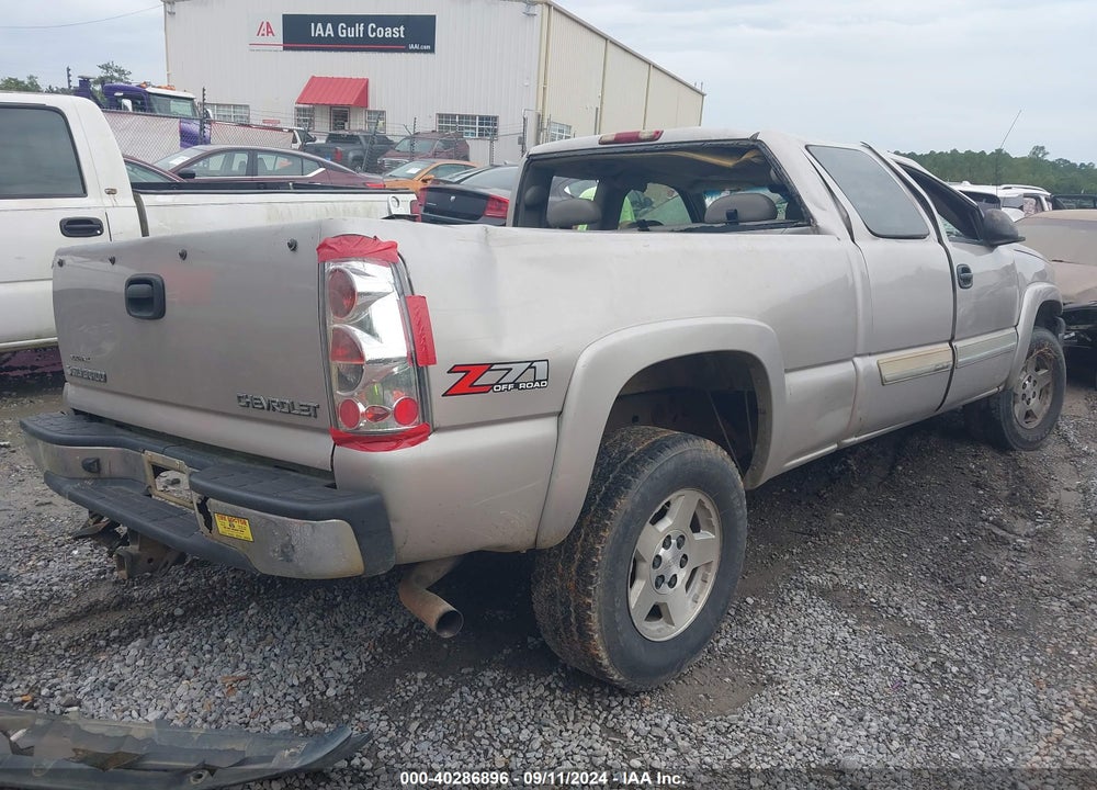 2005 CHEVROLET SILVERADO 1500 LT VIN: 1GCEK19T15E201080