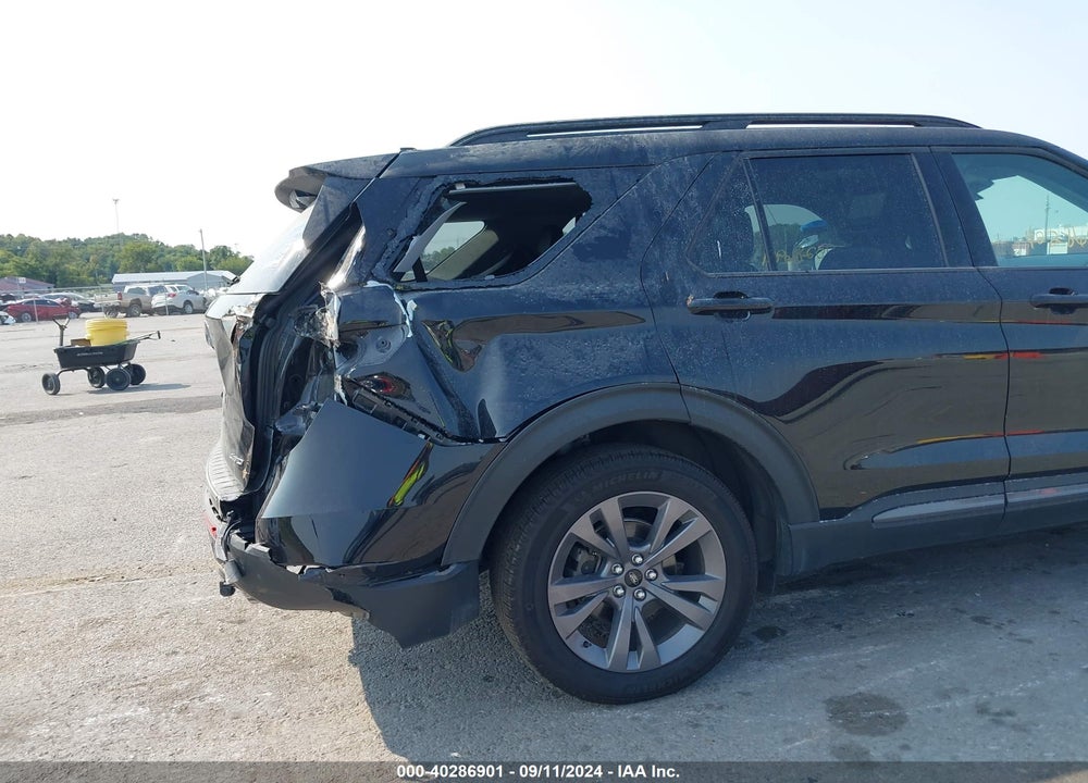 2021 FORD EXPLORER XLT VIN: 1FMSK8DH4MGB87611