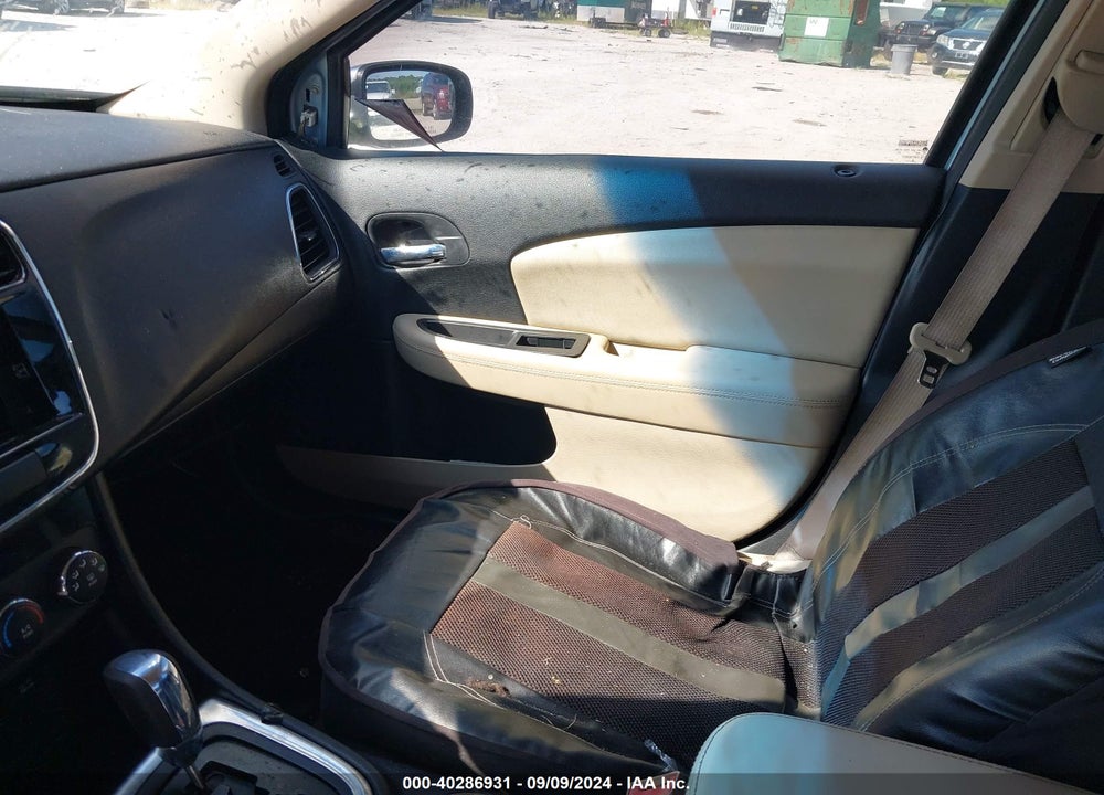 2012 CHRYSLER 200 LX VIN: 1C3CCBABXCN159815