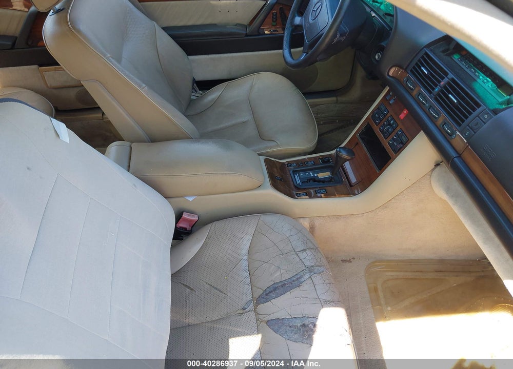 1992 MERCEDES-BENZ 300 SE VIN: WDBGA32E7NA084758