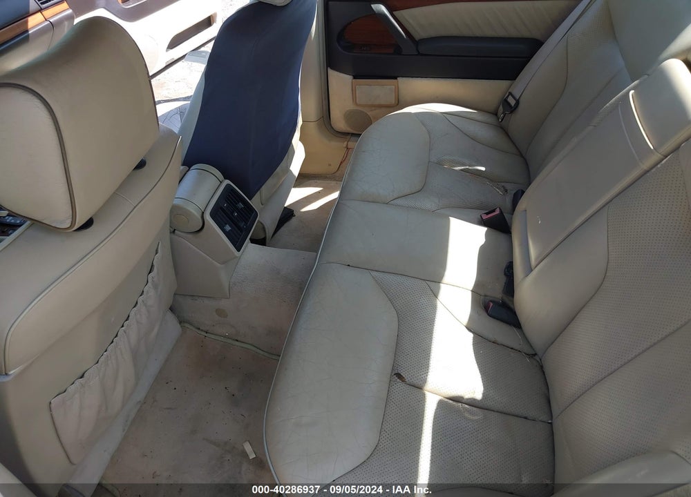 1992 MERCEDES-BENZ 300 SE VIN: WDBGA32E7NA084758