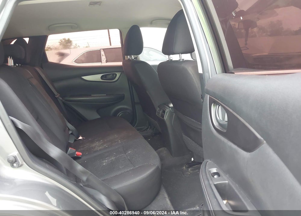 2018 NISSAN ROGUE SPORT S VIN: JN1BJ1CP8JW109747