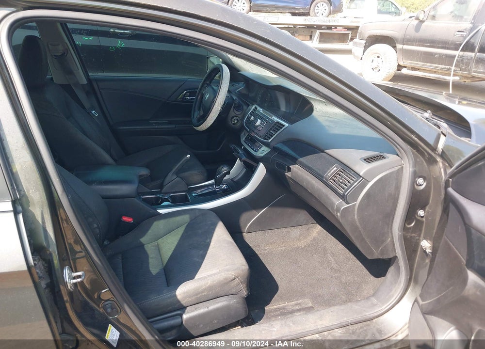 2013 HONDA ACCORD SPORT VIN: 1HGCR2F52DA226432