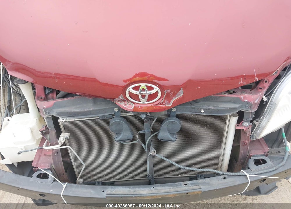 2011 TOYOTA SIENNA LE V6 VIN: 5TDKK3DC4BS066432