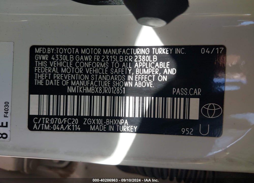 2018 TOYOTA C-HR XLE VIN: NMTKHMBX8JR012851