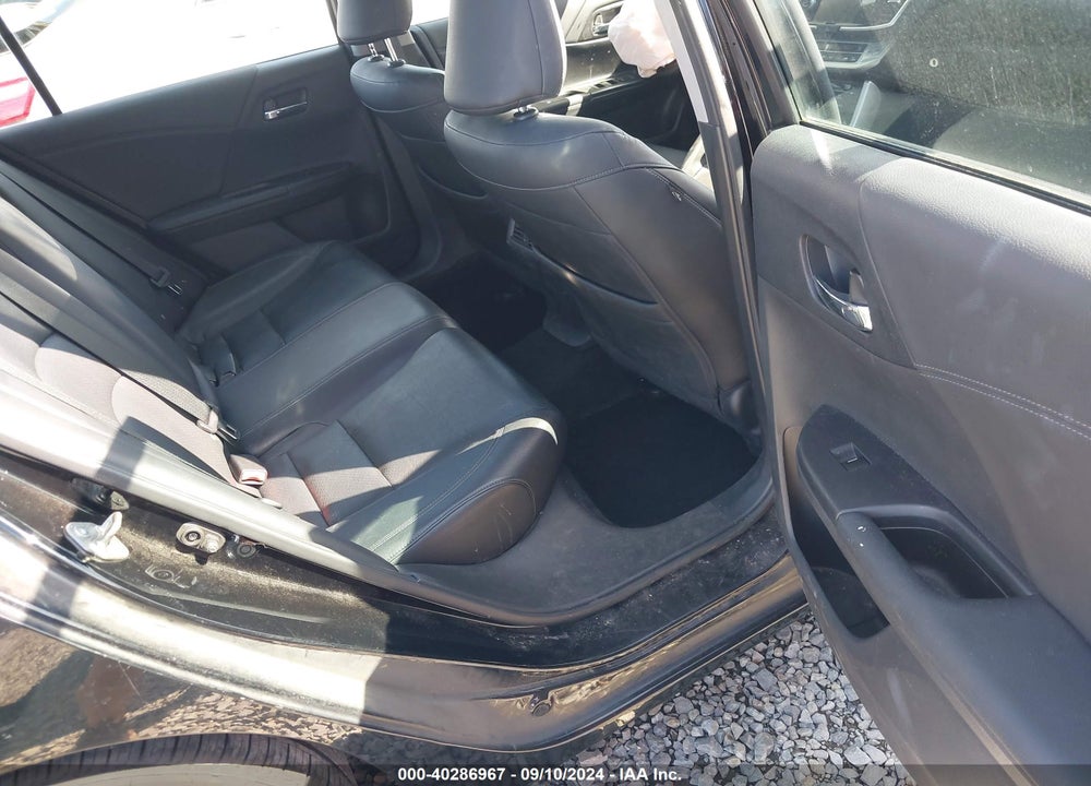 2015 HONDA ACCORD EX-L V-6 VIN: 1HGCR3F83FA010494