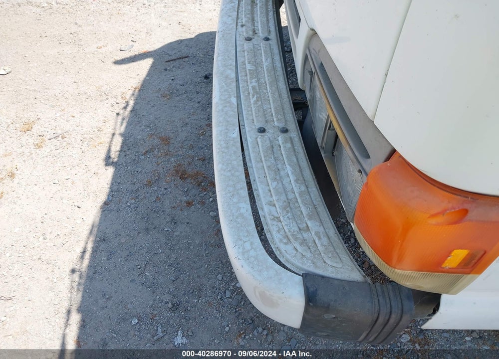 1995 ISUZU NPR VIN: 4KLB4B1AXSJ001119