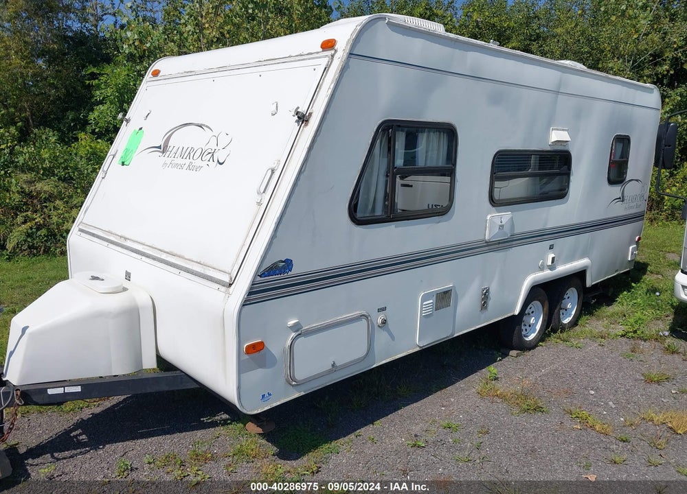 2000 FOREST RIVER SHAMROCK VIN: 4X4TFLW27YD068638