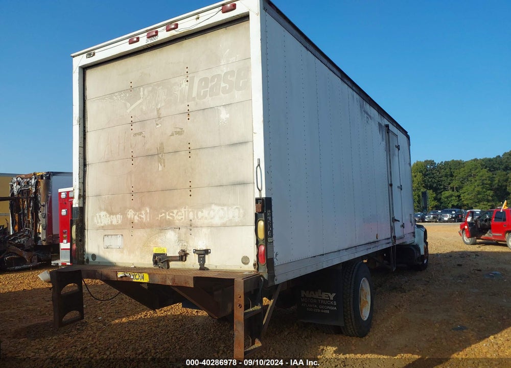 1999 INTERNATIONAL 4000 4700 VIN: 1HTSCABM8XH673915