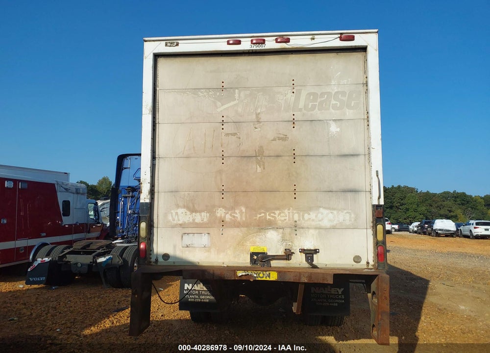 1999 INTERNATIONAL 4000 4700 VIN: 1HTSCABM8XH673915