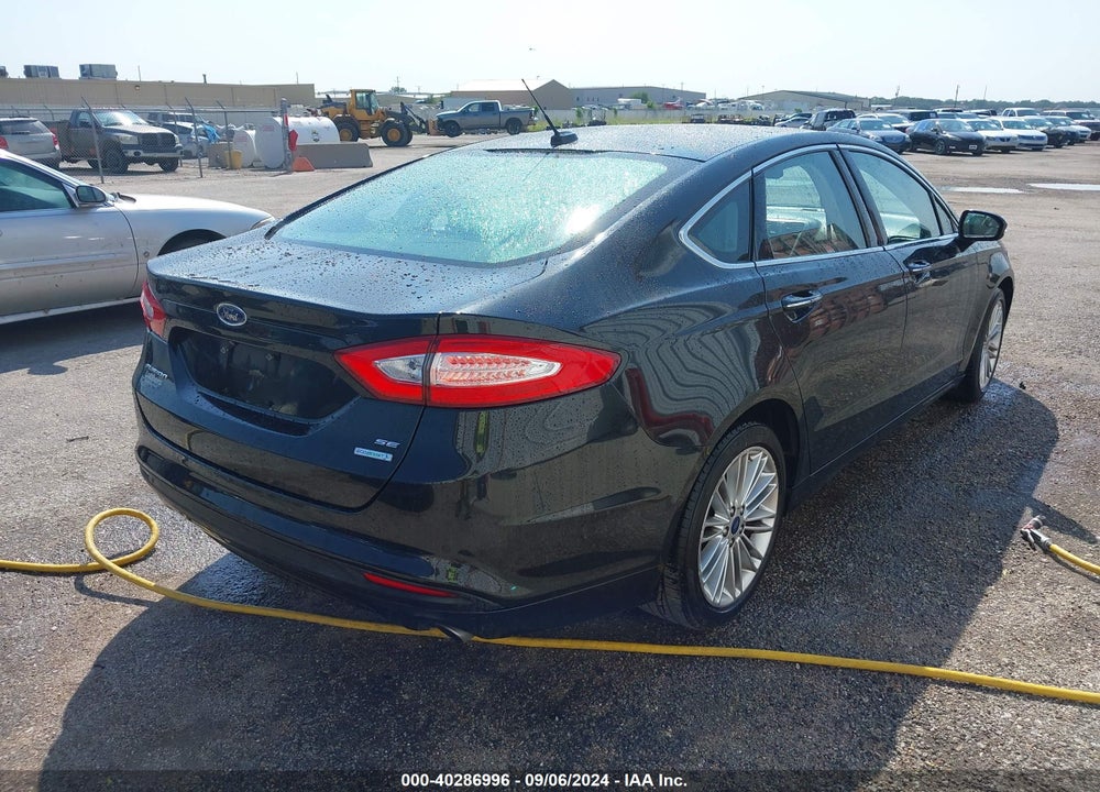 2015 FORD FUSION SE VIN: 3FA6P0HD1FR128212