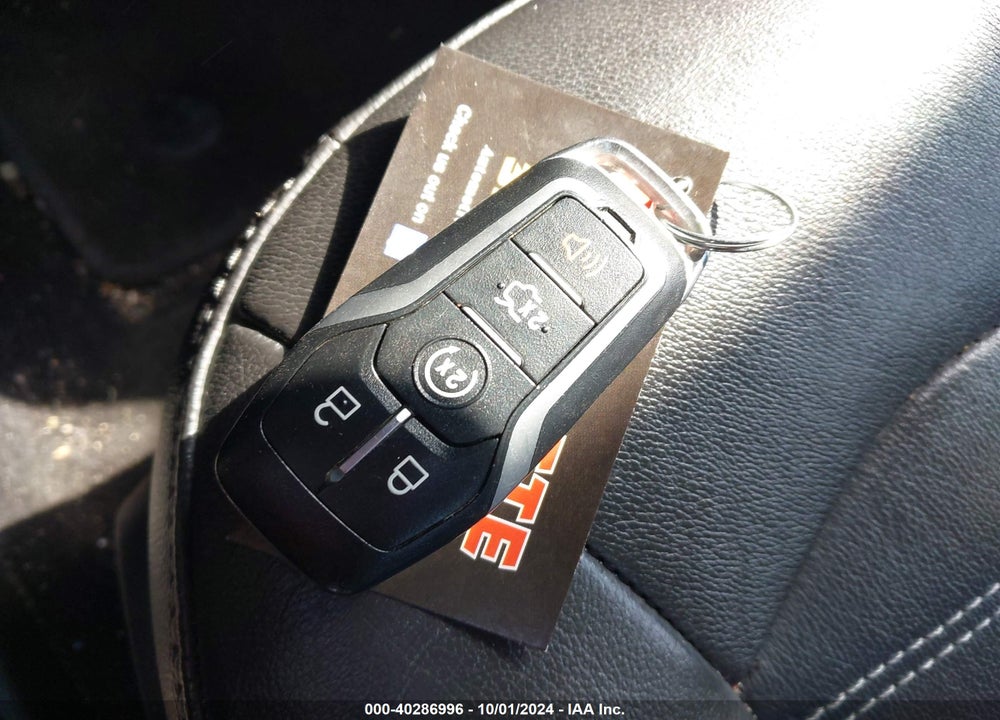 2015 FORD FUSION SE VIN: 3FA6P0HD1FR128212