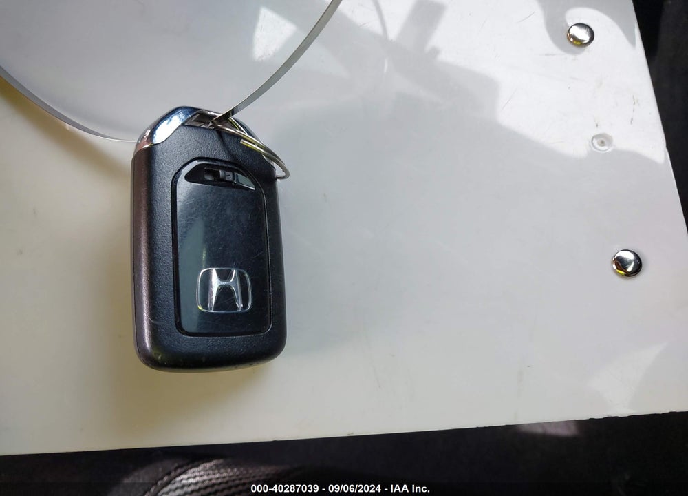 2018 HONDA CIVIC EX VIN: SHHFK7H50JU219250