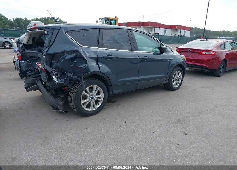 2019 FORD ESCAPE SE VIN: 1FMCU9GD9KUC23031