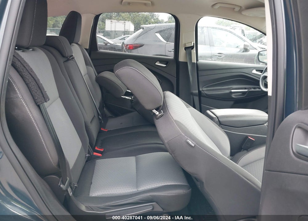 2019 FORD ESCAPE SE VIN: 1FMCU9GD9KUC23031